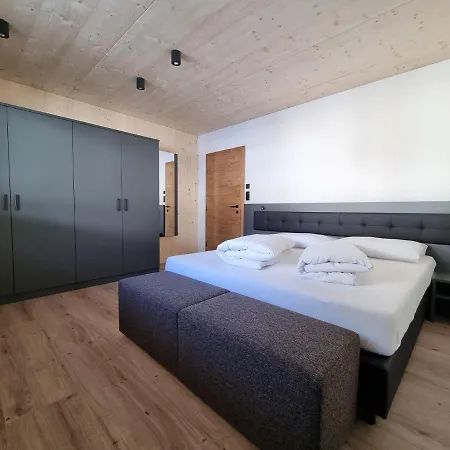 ゲストハウス Haus Wally ノイシュティフト・イム・シュトゥーバイタール