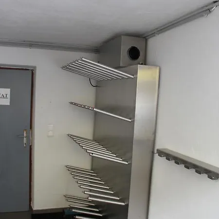 Haus Wally Pensión Neustift im Stubaital